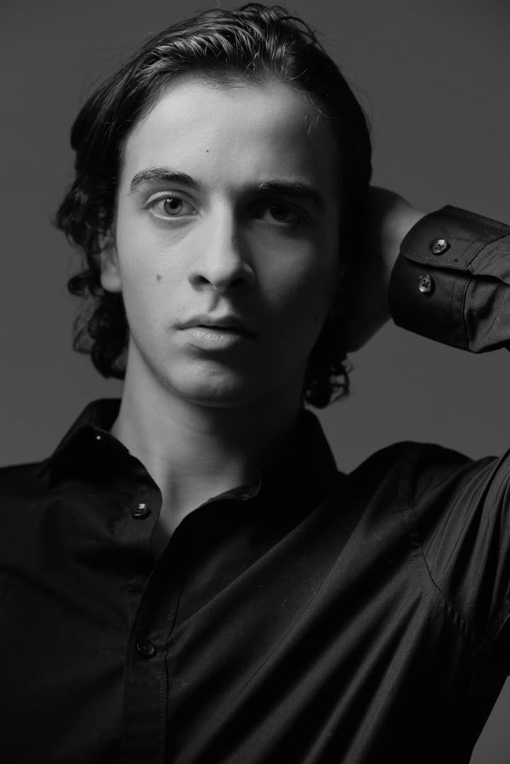 Kerem Dağ — editorial