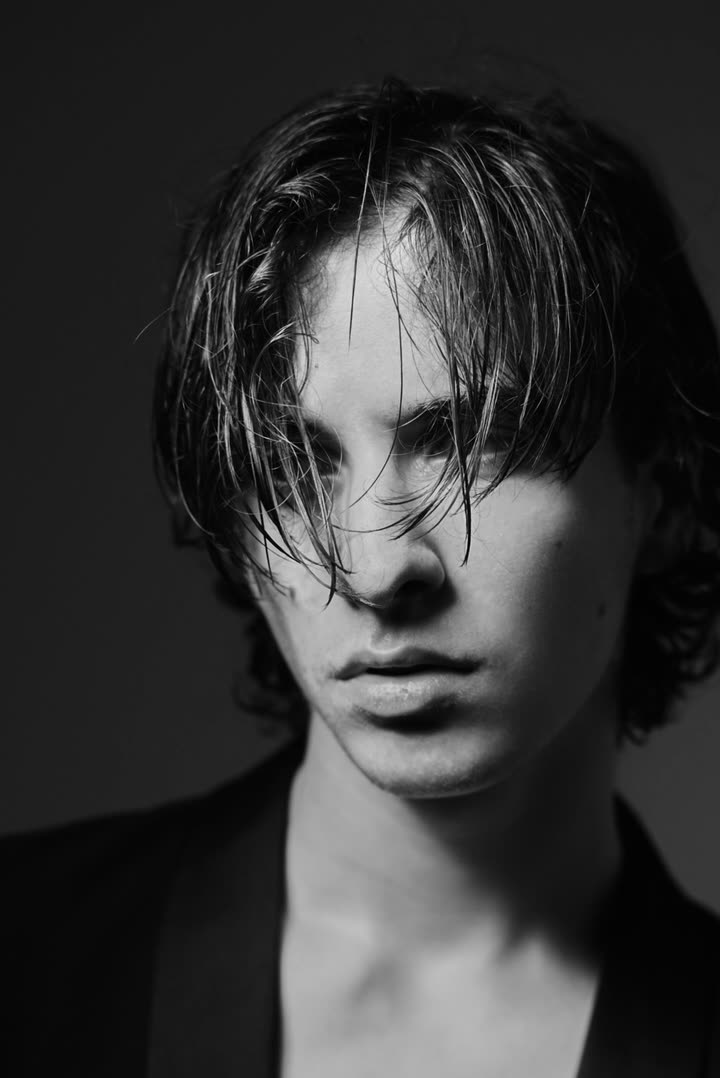Kerem Dağ — editorial