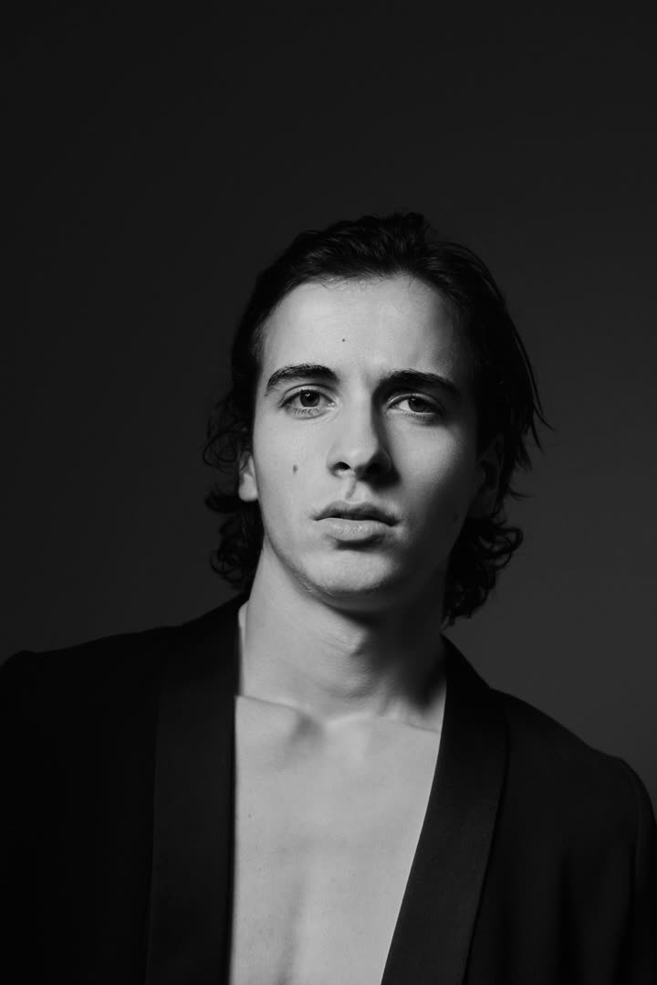 Kerem Dağ — editorial