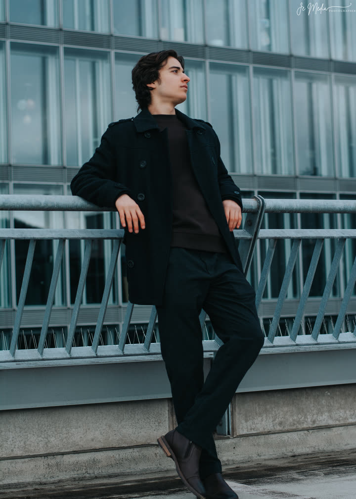 Kerem Dağ — on location