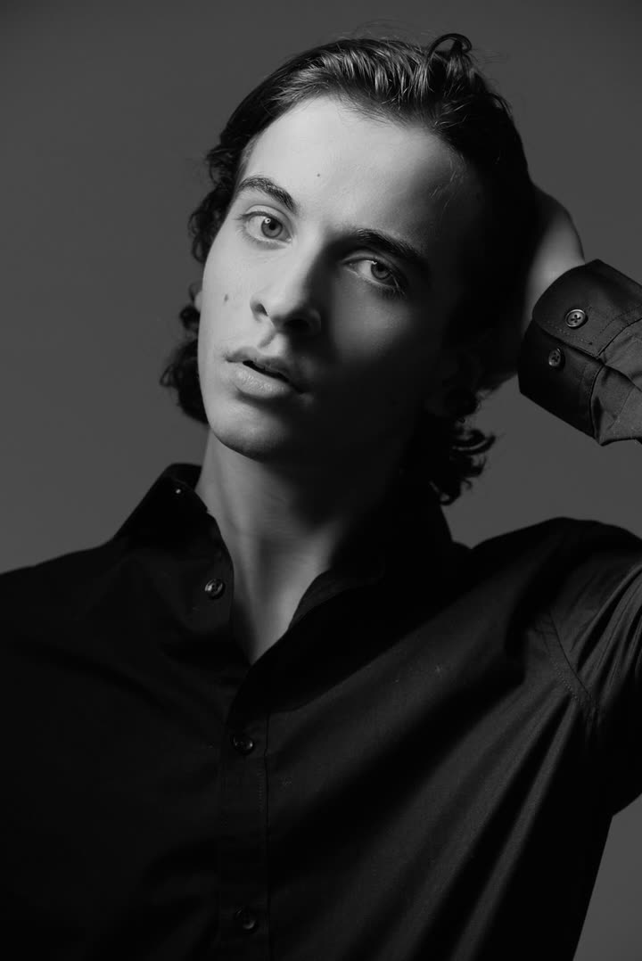 Kerem Dağ — editorial