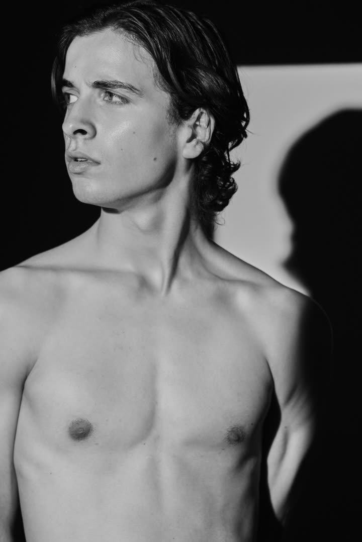 Kerem Dağ — editorial