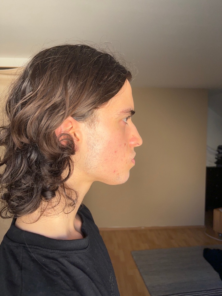 Kerem Dağ — current digital, right profile portrait